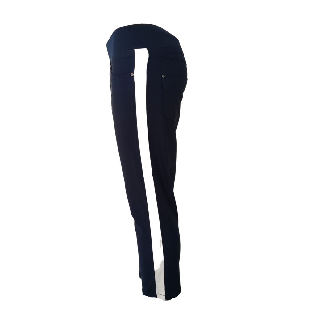 Freequent Shantal Bukser Capri Navy Blazer w Off White Line