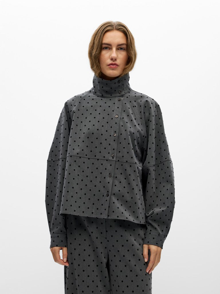 OBJECT MAXINE Skjorte High Neck Gunmetal Prikker Sort